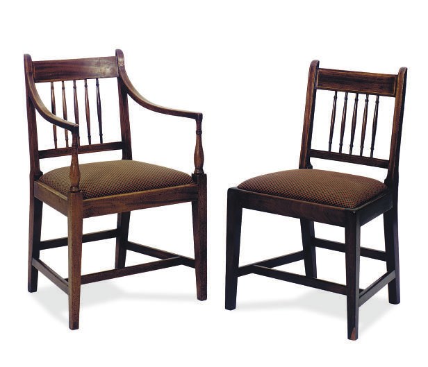 A SET OF EIGHT REGENCY MAHOGANY DINING CHAIRS,