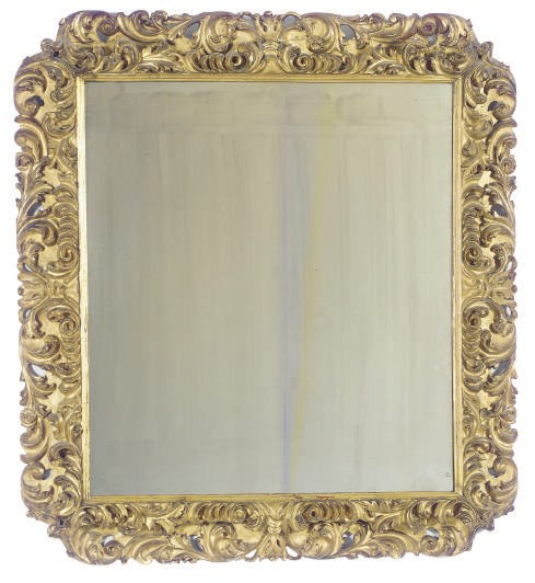 AN ITALIAN GILTWOOD MIRROR,