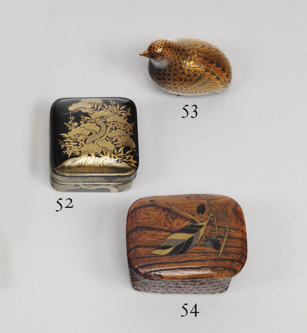 A Zeshin-School Covered Box