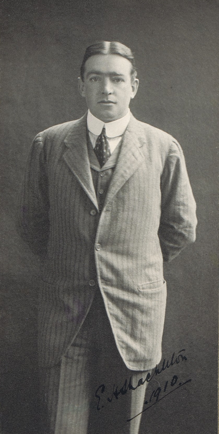 Sir Ernest Henry Shackleton (1874-1922)