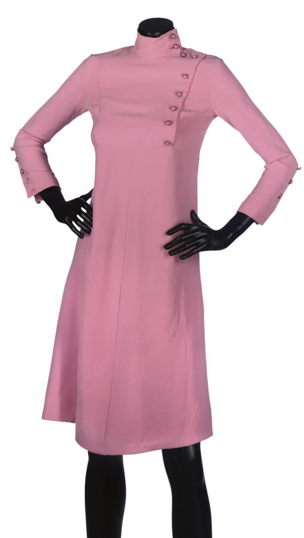 CHRISTIAN DIOR COUTURE
A ROSE-PINK SILK CREPE DAY DRESS
