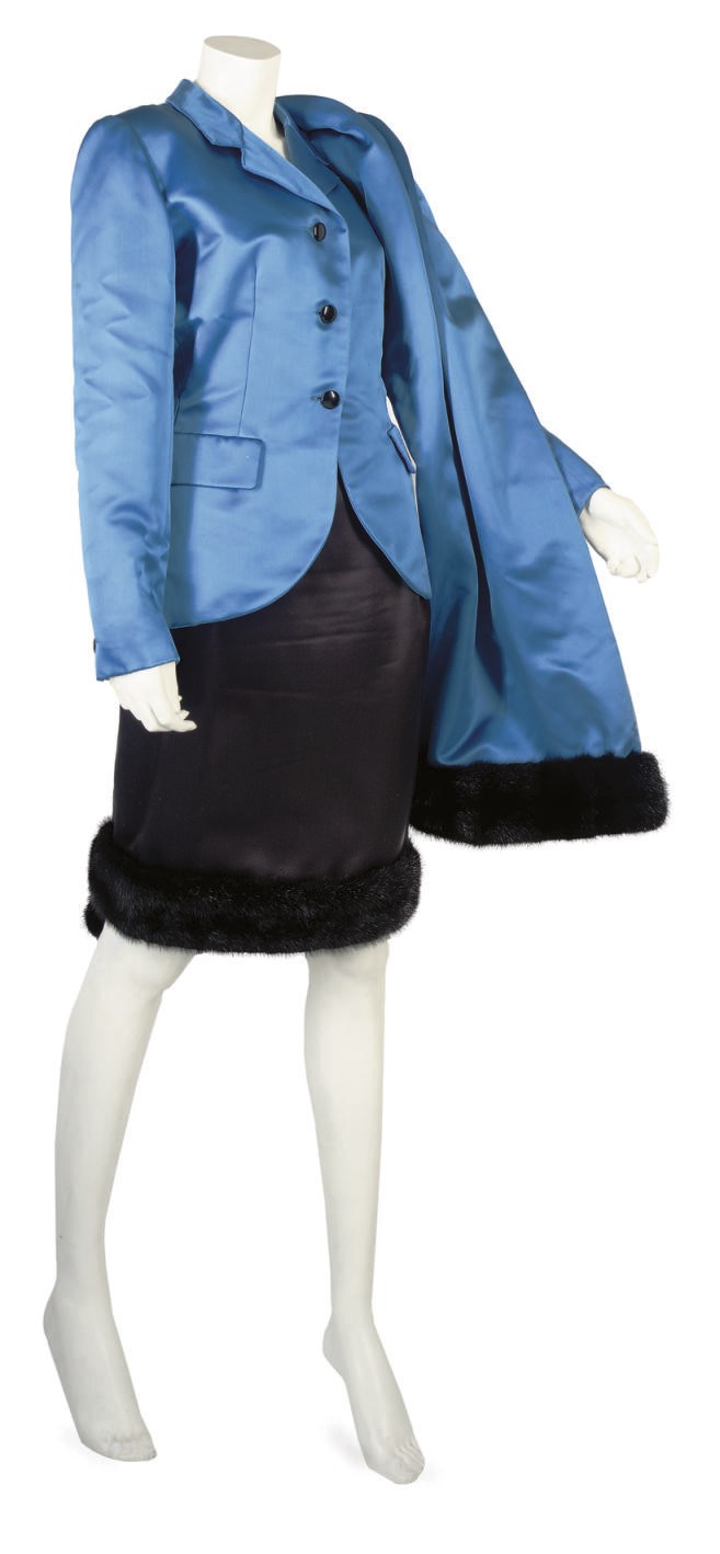 CHRISTIAN DIOR COUTURE
A SAPPHIRE BLUE SILK ENSEMBLE