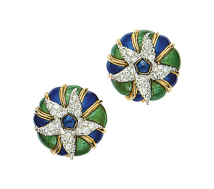 PAIRE DE CLIPS D'OREILLES EMAIL ET DIAMANTS, PAR JEAN SCHLUMBERGER, TIFFANY & CO.