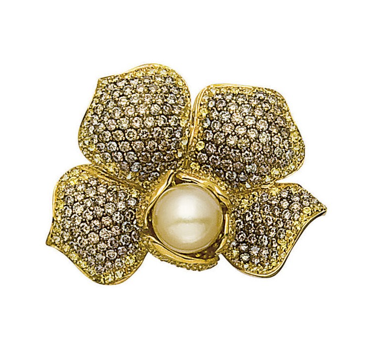 BAGUE FLEUR PERLE DE CULTURE ET DIAMANTS DE COULEUR, PAR PAOLO BONGIA