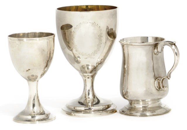 A SMALL GEORGE III PROVINCIAL SILVER MUG