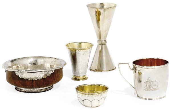 A GEORGE III SILVER CHRISTENING MUG