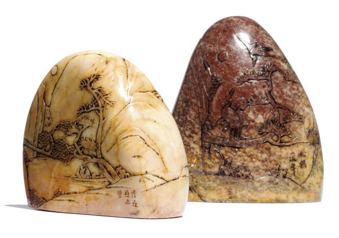 TWO CHINESE SOAPSTONE SEALS