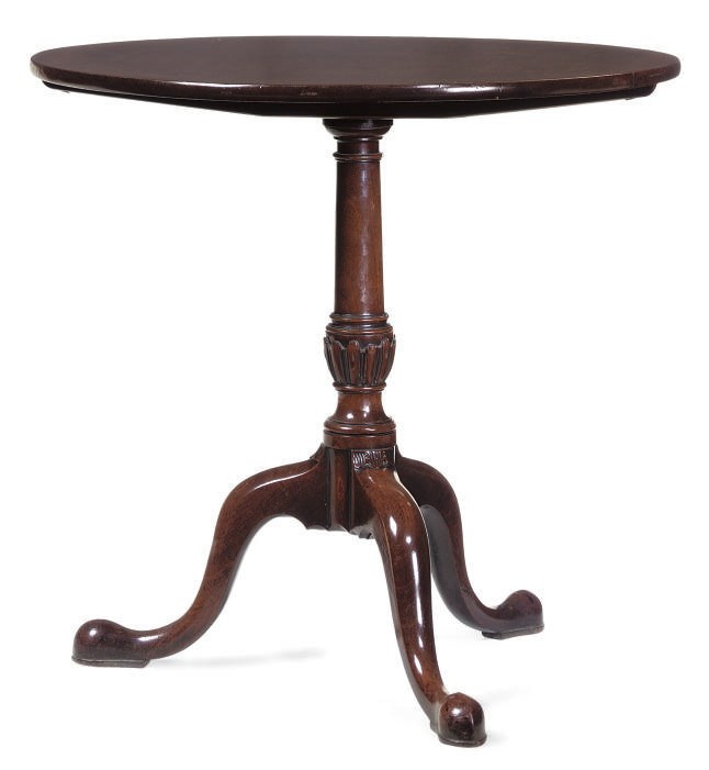 A GEORGE III MAHOGANY TRIPOD TABLE