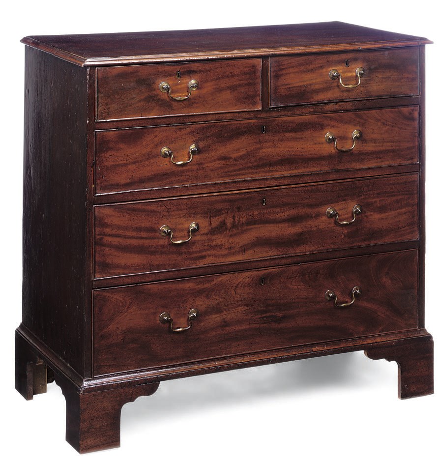 A GEORGE III MAHOGANY CHEST