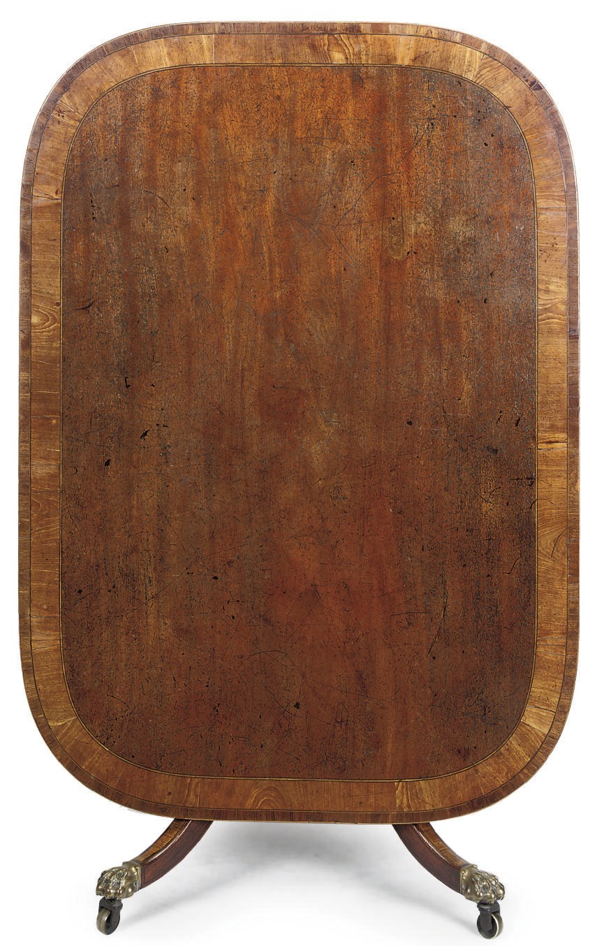 A GEORGE III MAHOGANY AND CROSSBANDED BREAKFAST TABLE