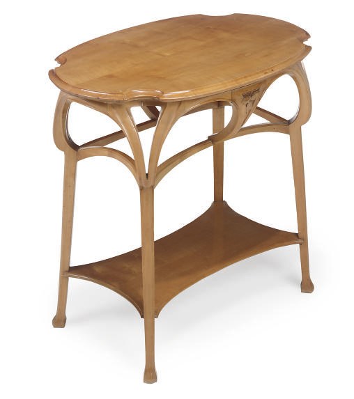 AN ITALIAN CHERRYWOOD  OCCASIONAL TABLE