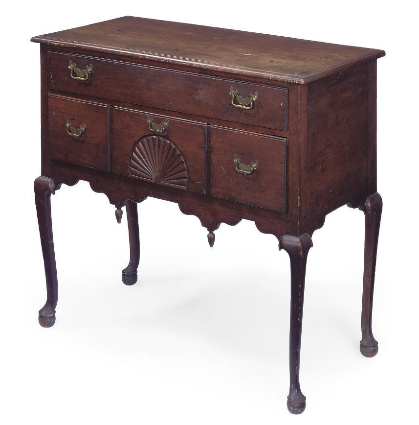 AN AMERICAN MAHOGANY LOWBOY