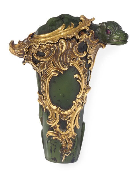 A NEPHRITE AND GILT-METAL MOUNTED WALKING CANE HANDLE