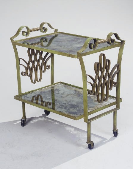TABLE DESSERTE