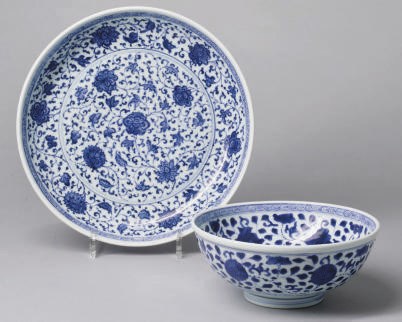 COUPE ET BOL EN PORCELAINE BLEU BLANC