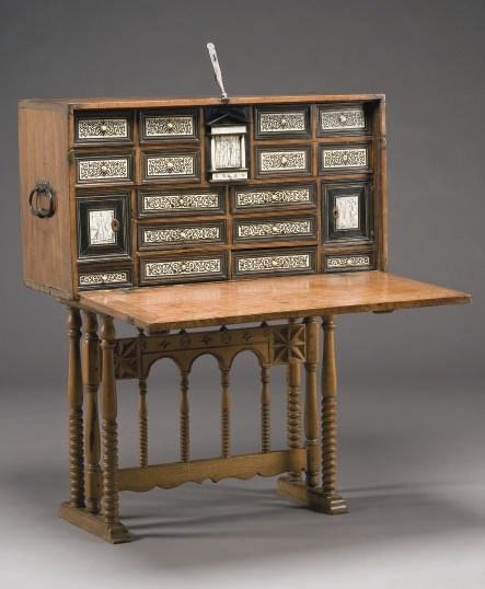 CABINET EN PARTIE DU XVIIEME SIECLE