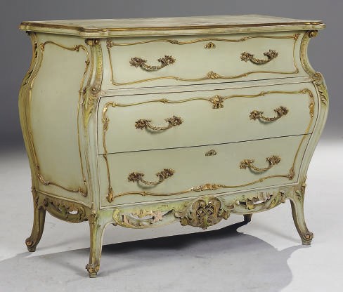COMMODE DE STYLE VENITIEN