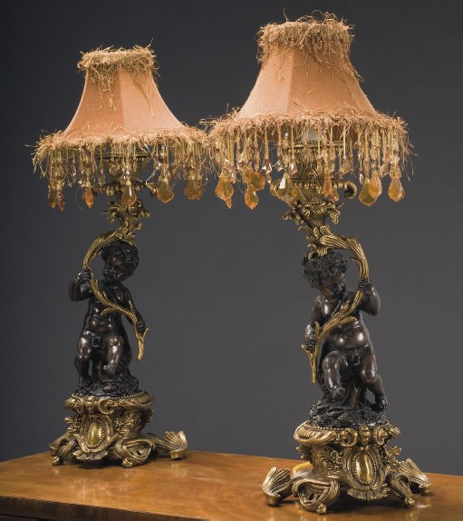 PAIRE DE LAMPES DE STYLE NAPOLEON III DU XXEME SIECLE