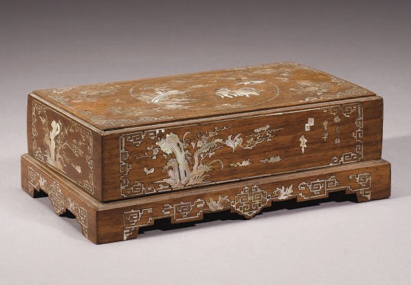 COFFRET INDOCHINOIS DU DEBUT DU XXEME SIECLE
