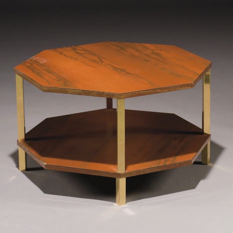 PETITE TABLE BASSE VERS 1970