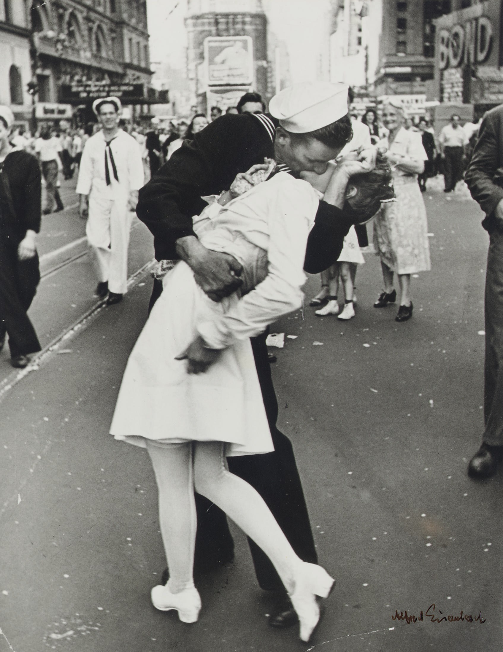 ALFRED EISENSTAEDT (1898-1995)