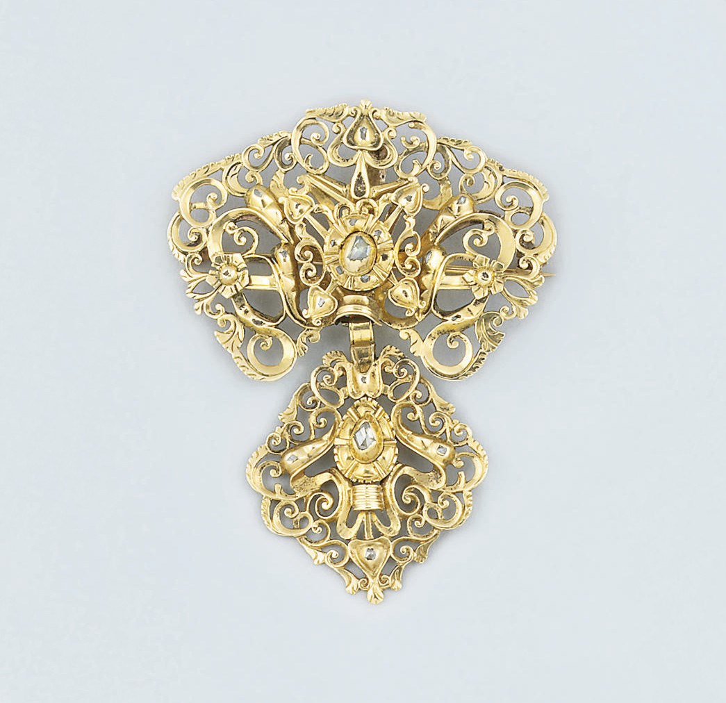 A late 18th/early 19th century Iberian gold and diamond brooch pendant