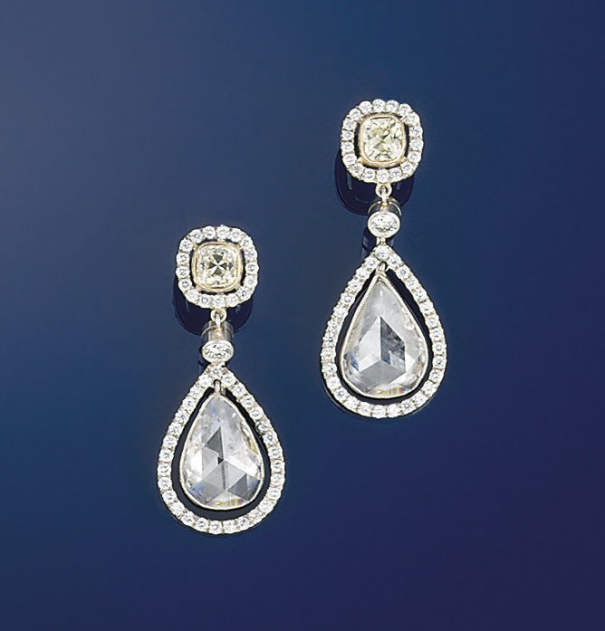 A pair of diamond earpendants