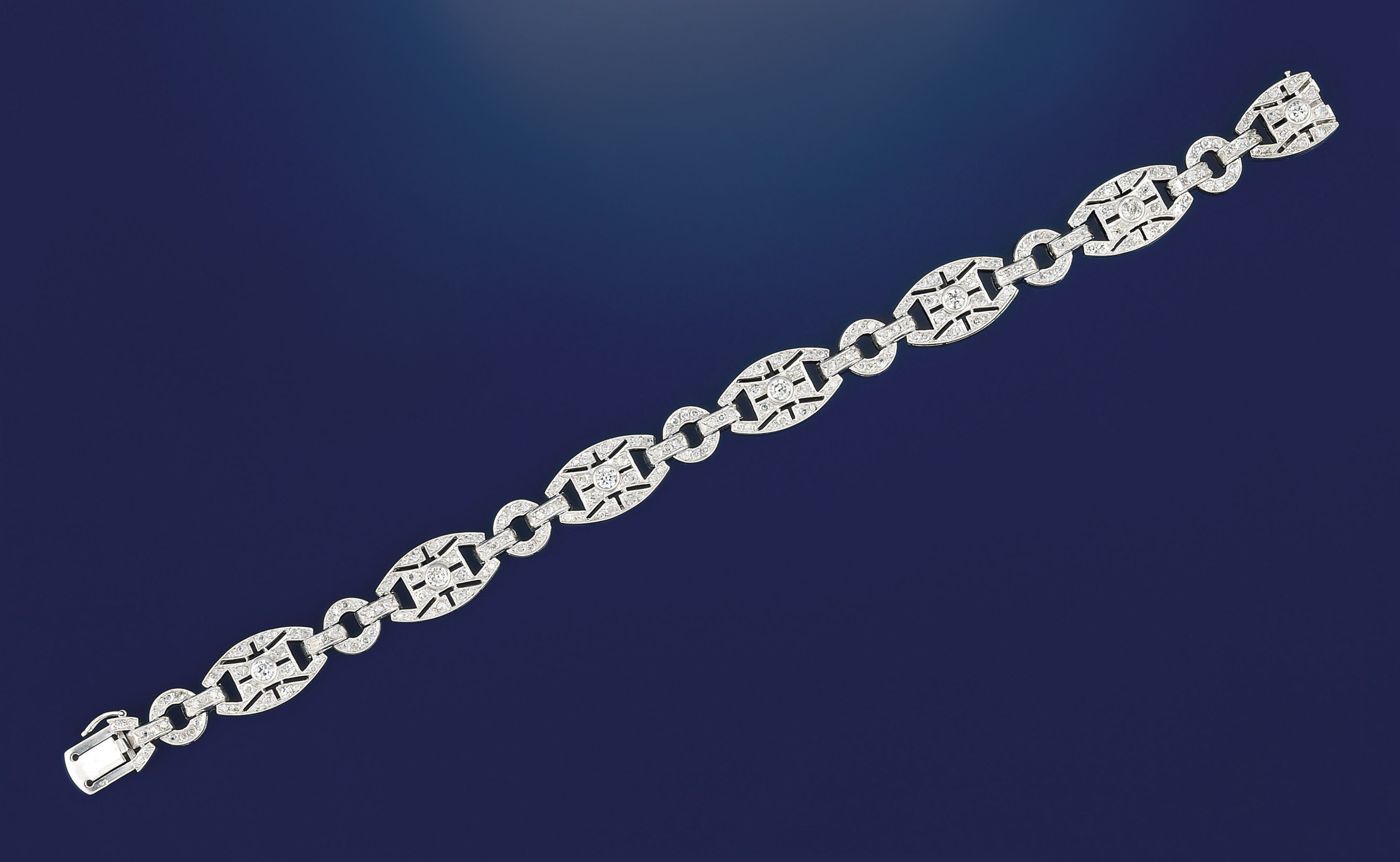 A French Art Deco platinum and diamond bracelet