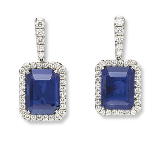 A PAIR OF SAPPHIRE AND DIAMOND EAR PENDANTS
