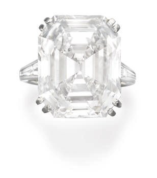 AN IMPORTANT DIAMOND RING