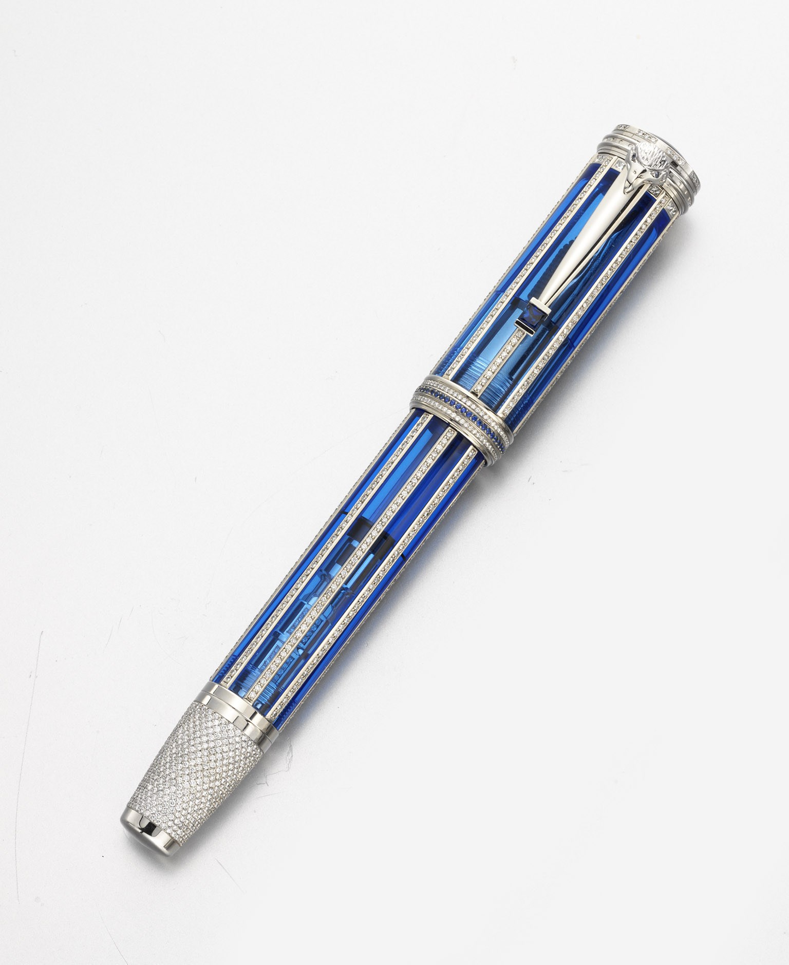 A "WHITE HOUSE" FOUNTAIN PEN, BY MONTBLANC