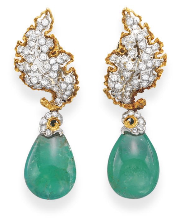 A PAIR OF EMERALD AND DIAMOND EAR PENDANTS, BY BUCCELLATI