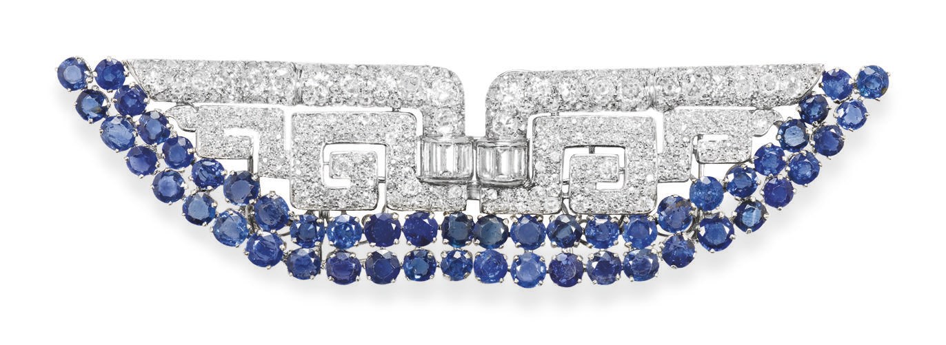 AN ART DECO DIAMOND AND SAPPHIRE DOUBLE-CLIP BROOCH