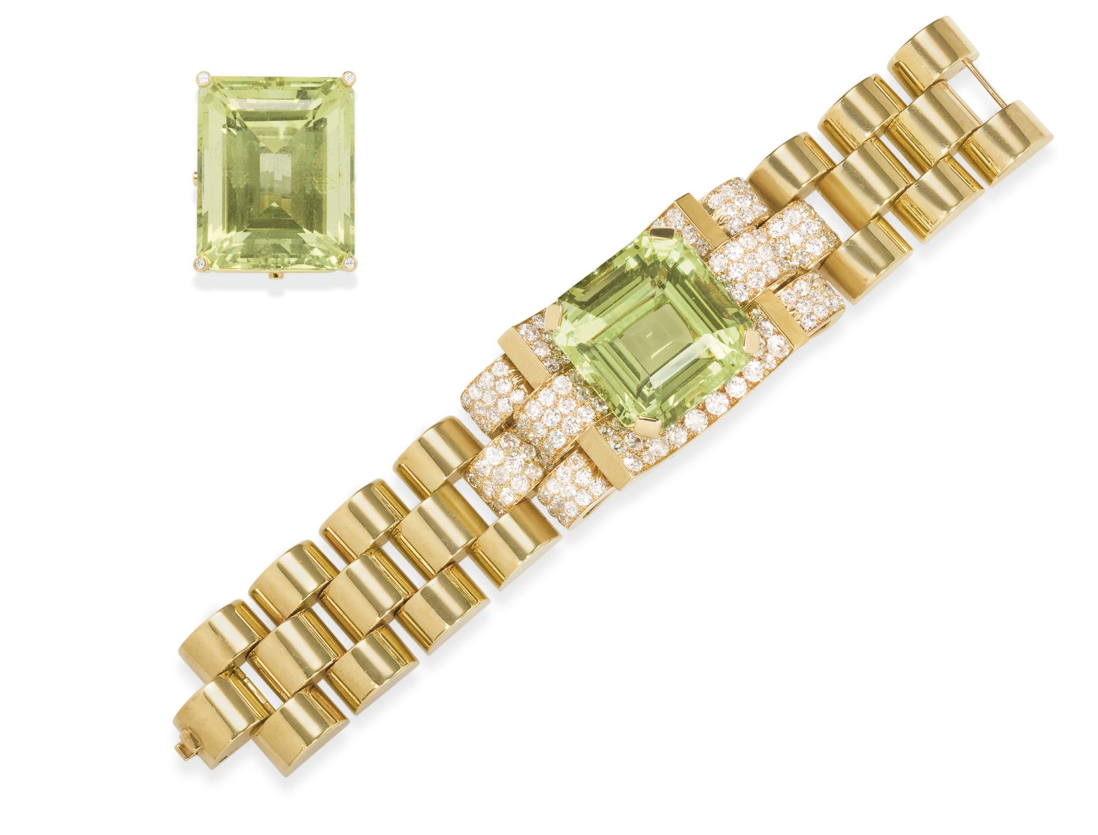 A SET OF GREEN BERYL, DIAMOND AND GOLD JEWELRY