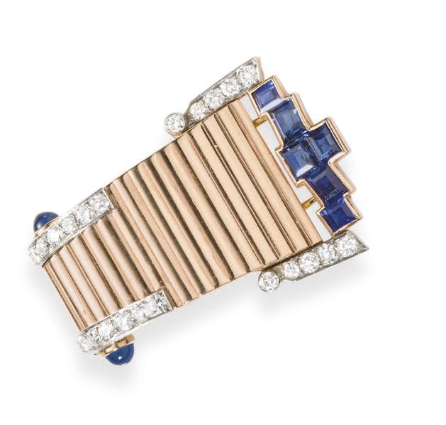 A RETRO SAPPHIRE, DIAMOND AND ROSE GOLD CLIP BROOCH, BY CARTIER