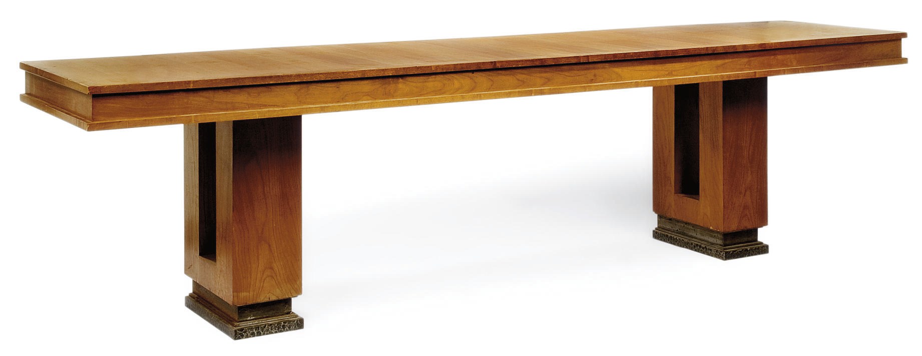 TABLE, VERS 1950