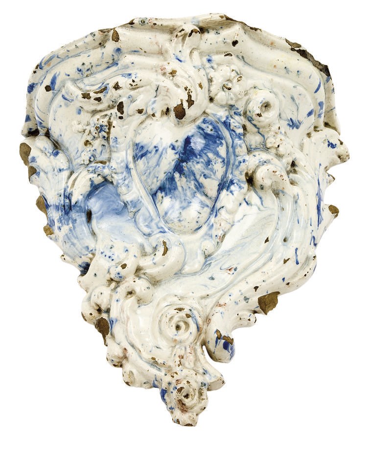CONSOLE D'APPLIQUE EN FAIENCE