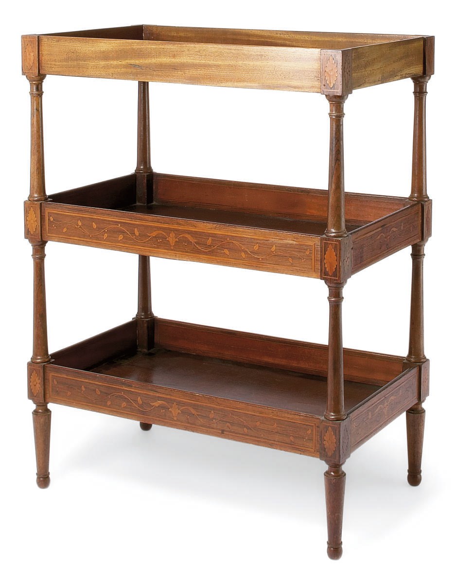 PETITE TABLE A ETAGERE DU MILIEU DU XIXEME SIECLE