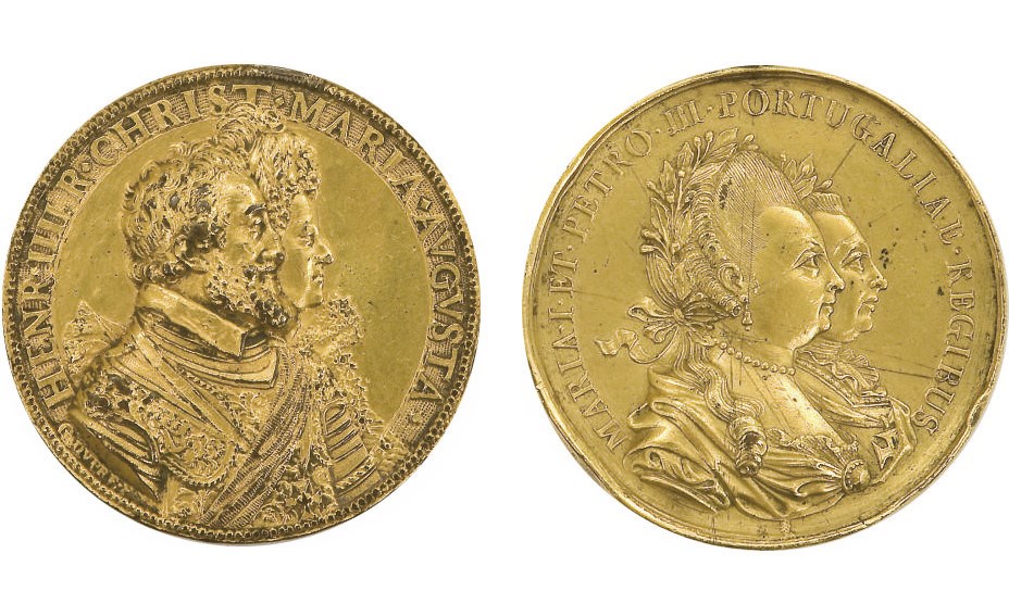 UNE MEDAILLE EN BRONZE DOREE ET UNE MEDAILLE EN METAL DORE