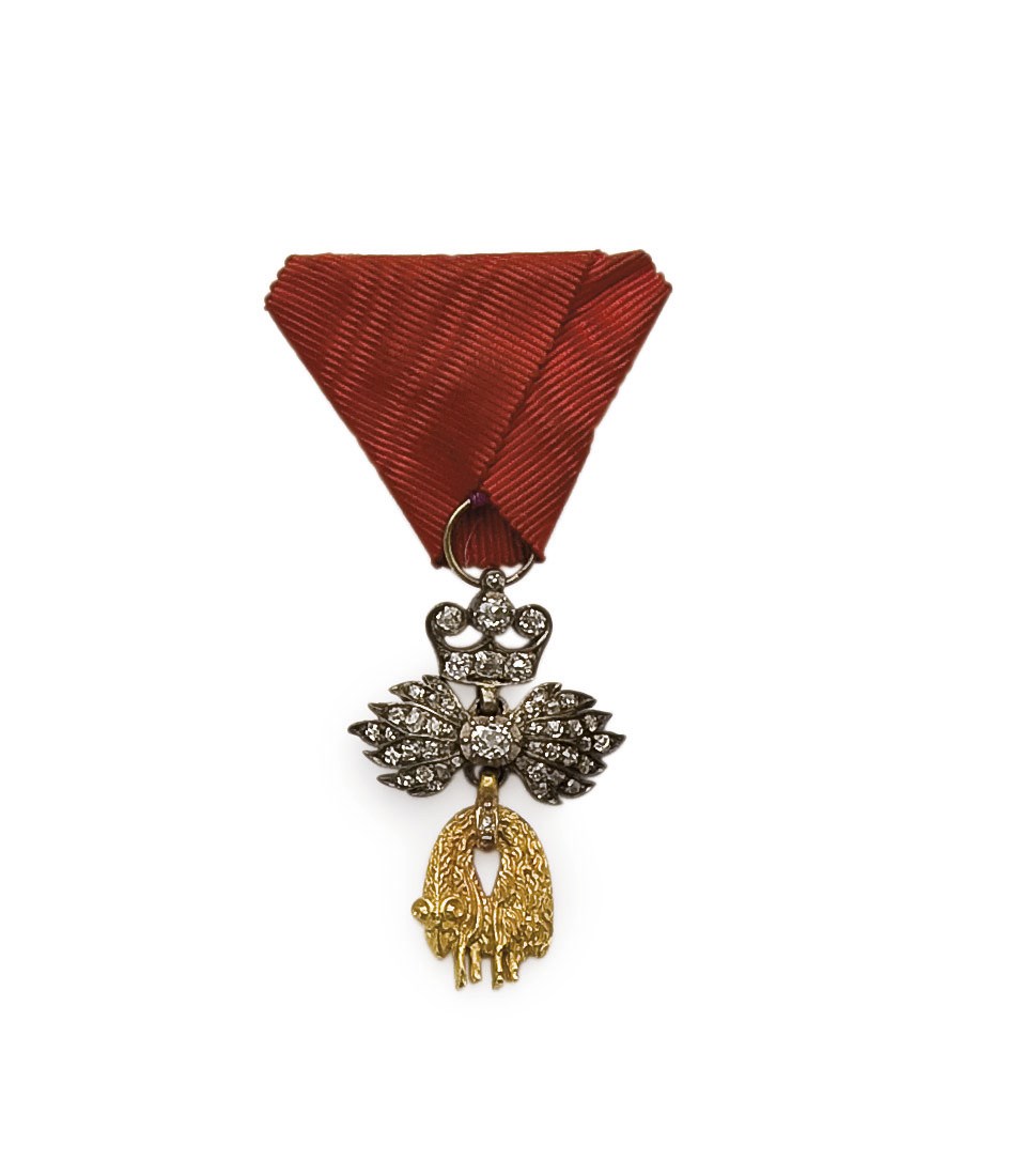 DECORATION DE L'ORDRE DE LA TOISON D'OR EN ARGENT, OR 14K ET DIAMANTS