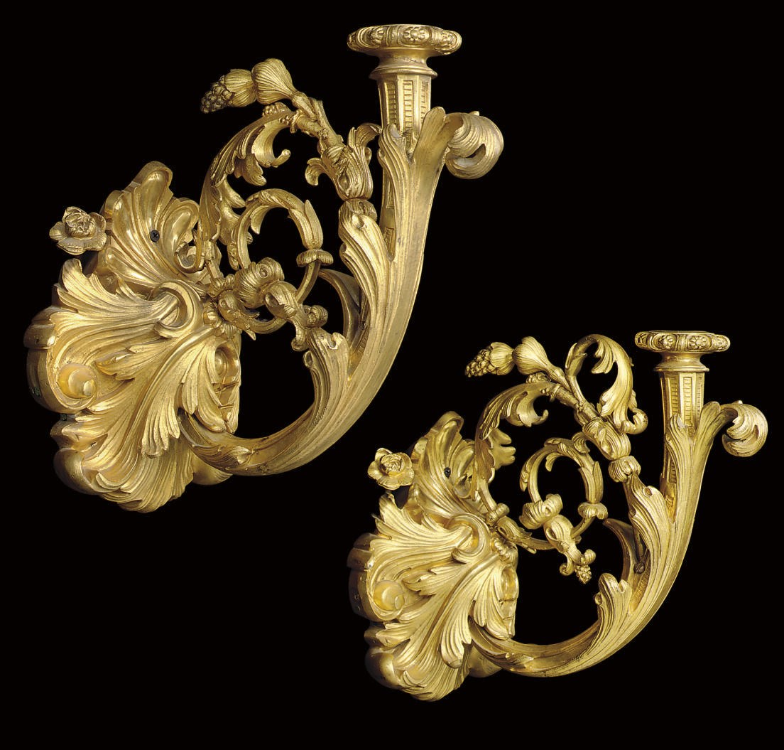 A PAIR OF FRENCH ORMOLU WALL APPLIQUES