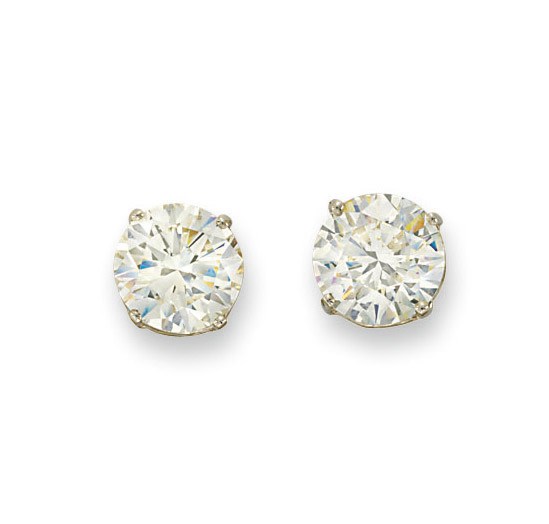 A PAIR OF DIAMOND EAR STUDS