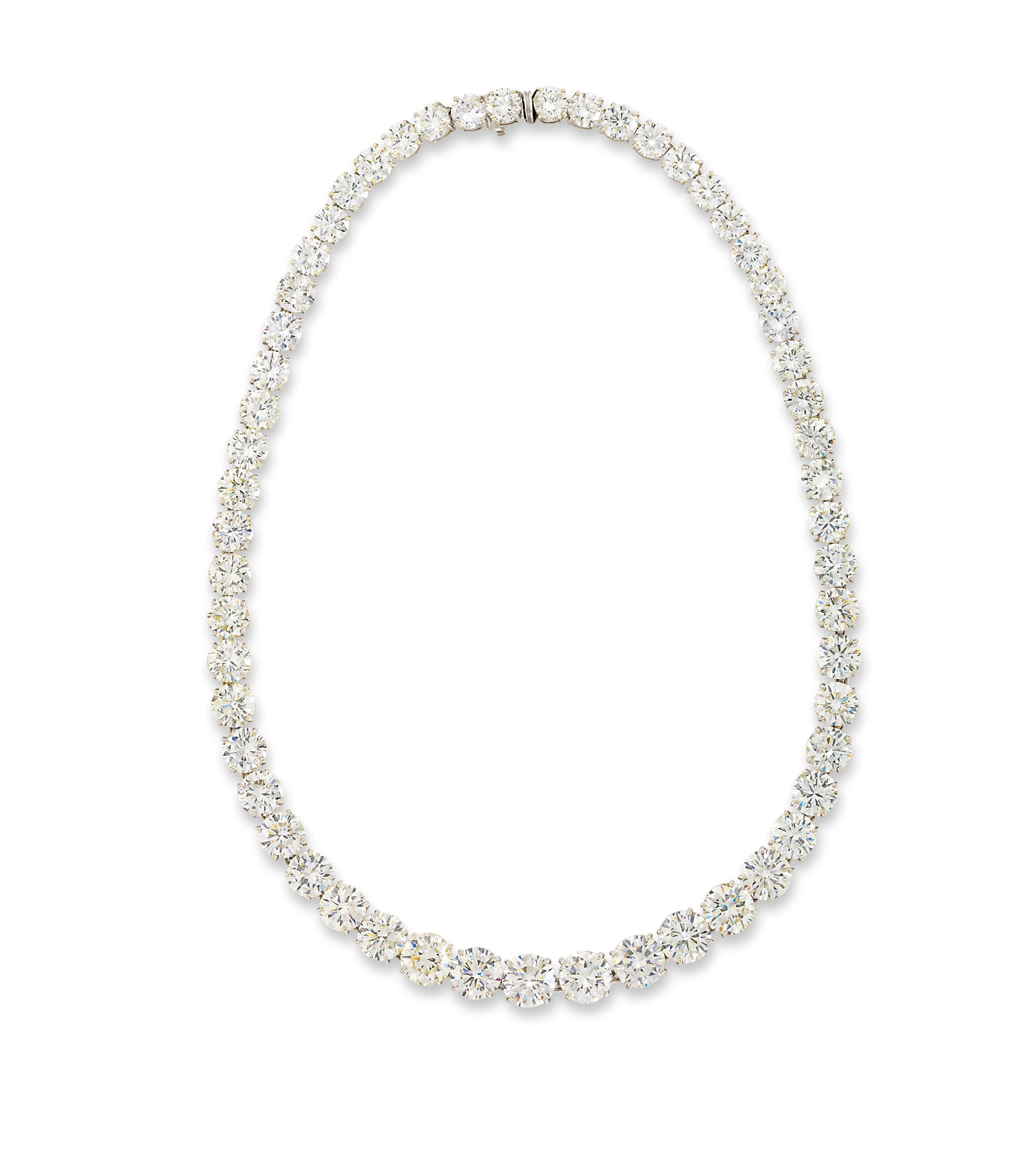 A DIAMOND LINE NECKLACE