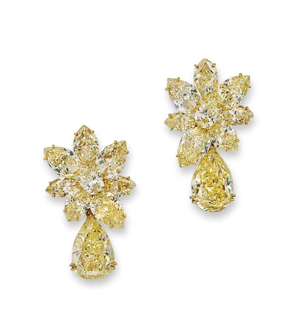 AN IMPORTANT PAIR OF COLOURED DIAMOND EAR PENDANTS, BY ADLER