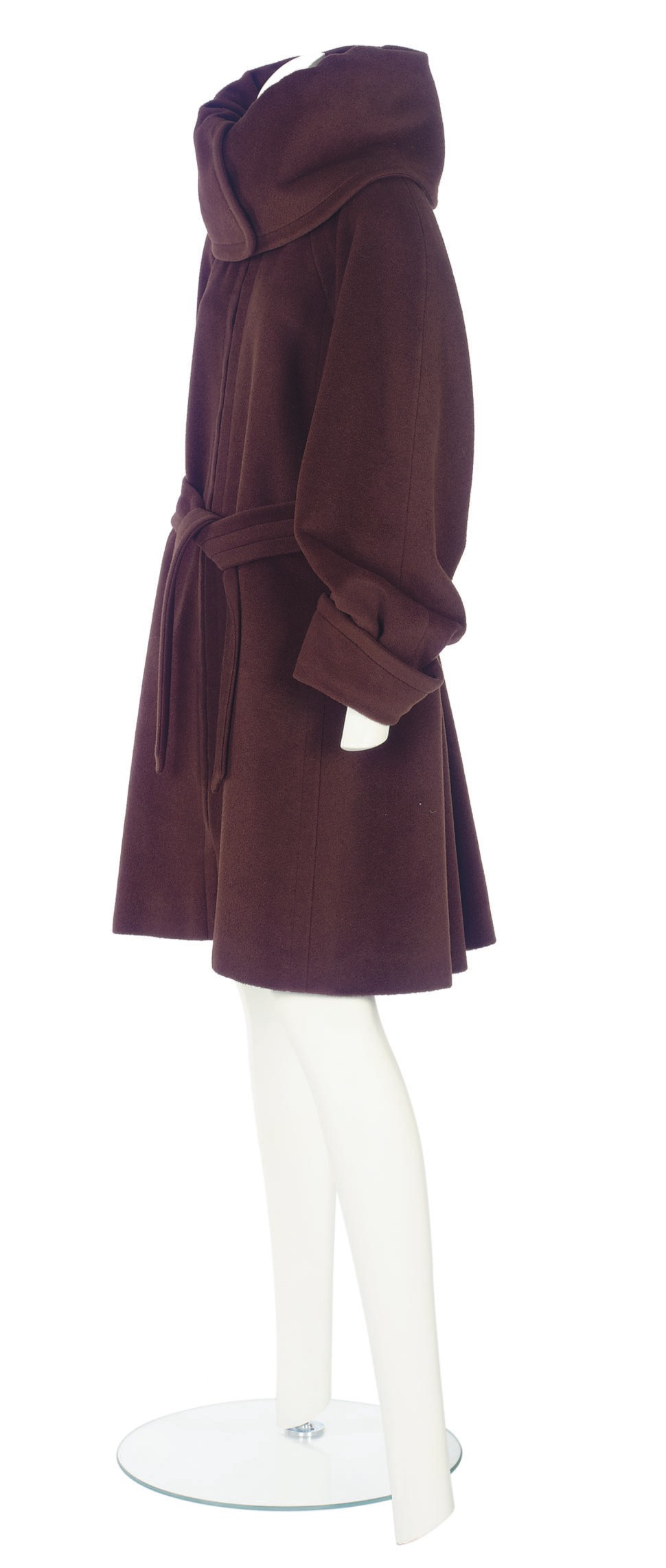 HERMÈS (F.1837)
A CHOCOLATE CAMEL HAIR COAT