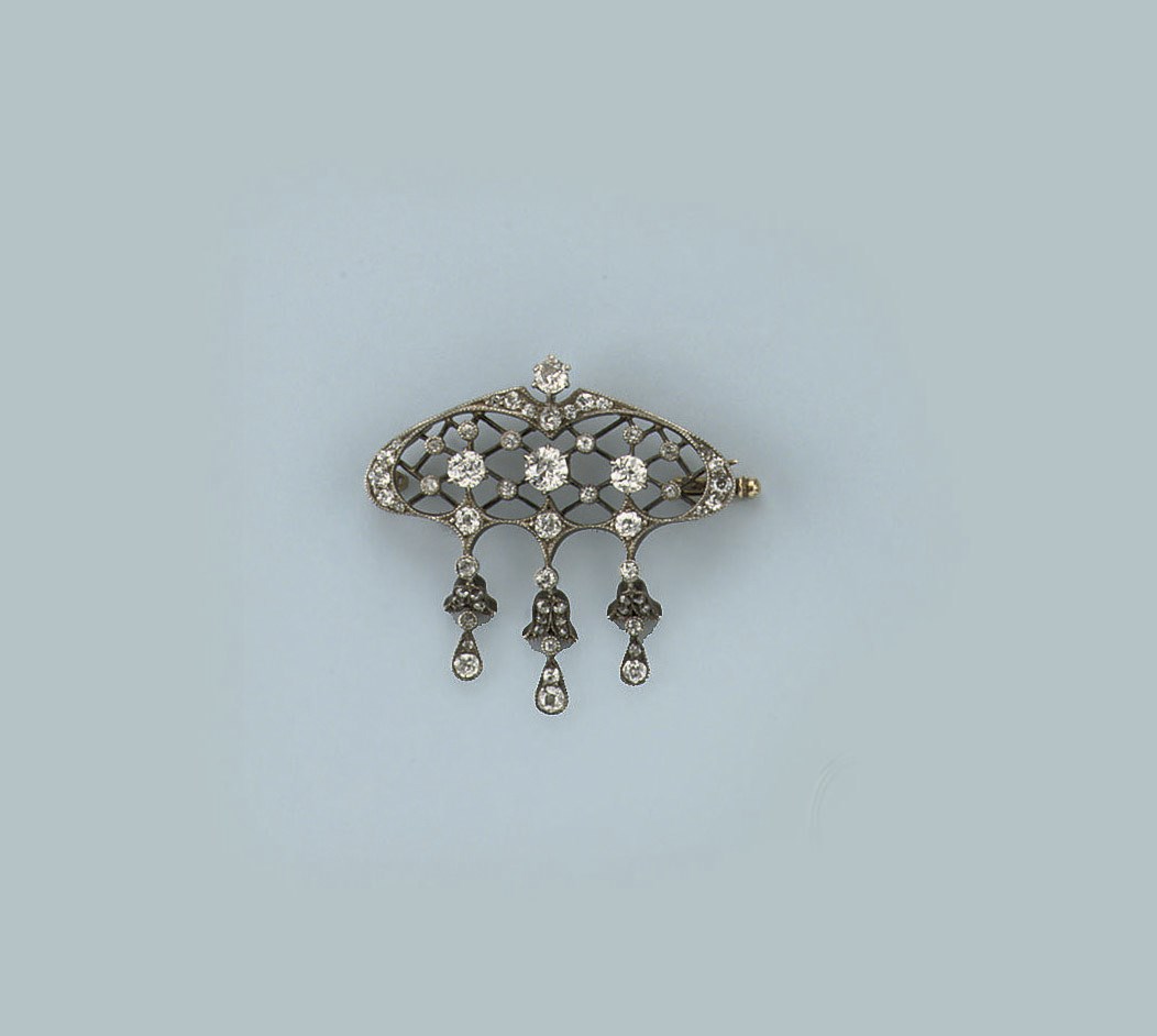 A BELLE EPOQUE DIAMOND BROOCH/PENDANT