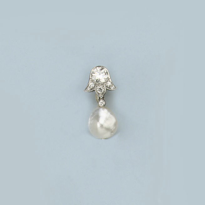 A BELLE EPOQUE NATURAL PEARL AND DIAMOND PIN