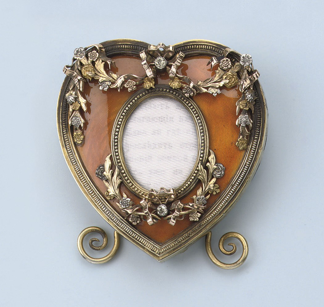 A MODERN RUSSIAN ENAMEL AND DIAMOND PHOTOFRAME