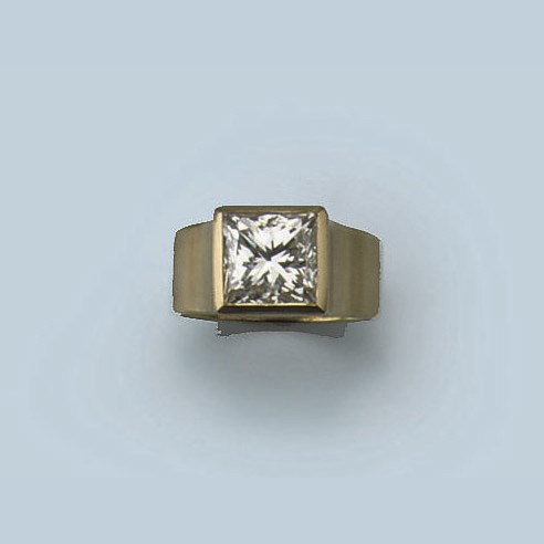 A SINGLE STONE DIAMOND RING