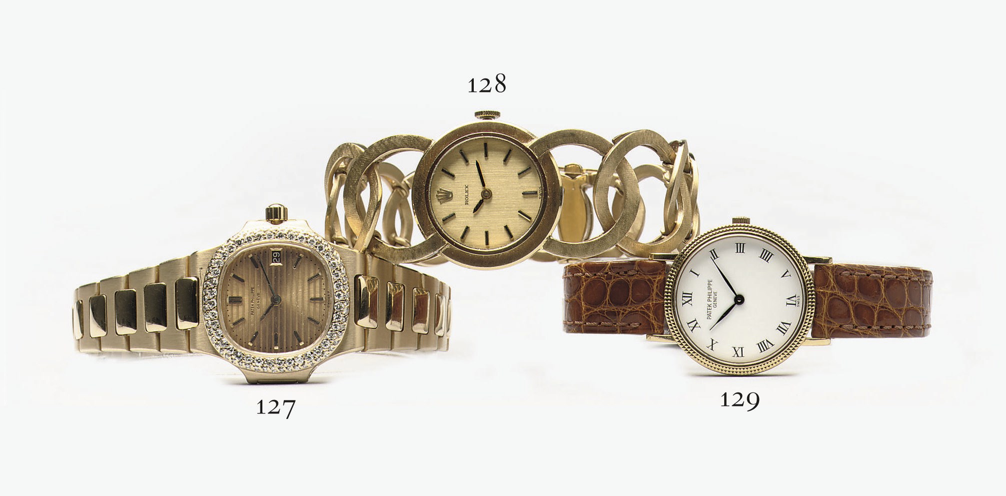 A LADY'S 18K GOLD WRISTWATCH, BY PATEK PHILIPPE